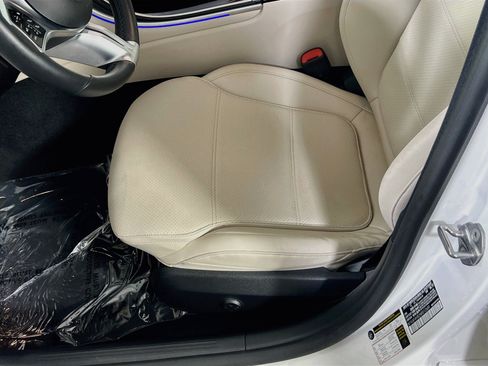 Used 2022 Mercedes-Benz C 300 4MATIC Sedan image 20
