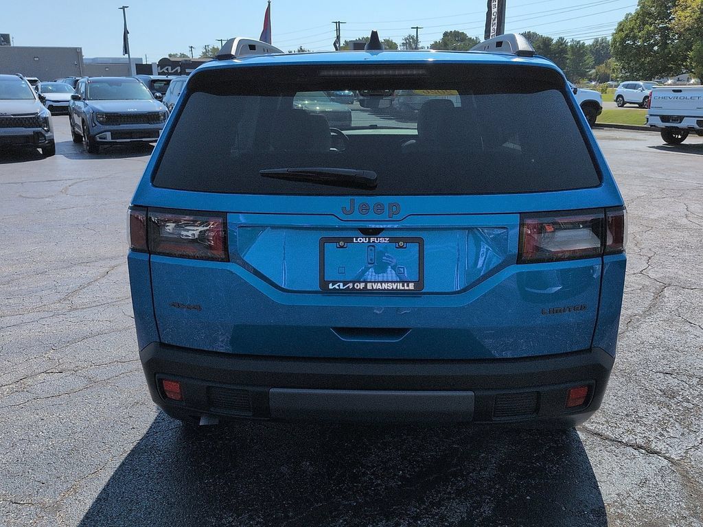 Used 2026 Jeep Cherokee Limited AWD/4WD image 6