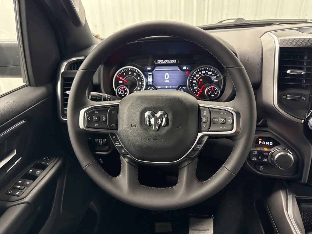 New 2026 RAM 1500 Big Horn AWD/4WD image 13