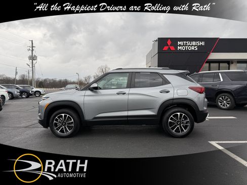 Used 2024 Chevrolet TrailBlazer LT image 6