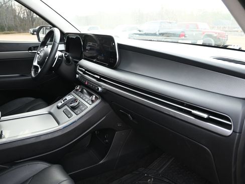 Used 2024 Hyundai Palisade SEL image 20