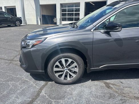 New 2025 Subaru Outback Premium image 60