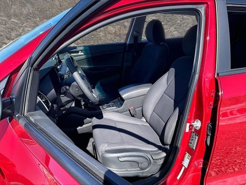 Used 2021 Hyundai Tucson SE image 23