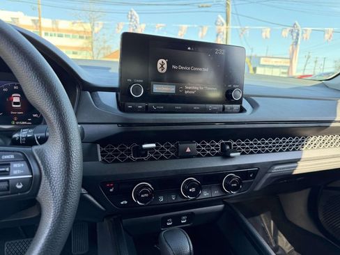 Used 2023 Honda Accord EX image 27