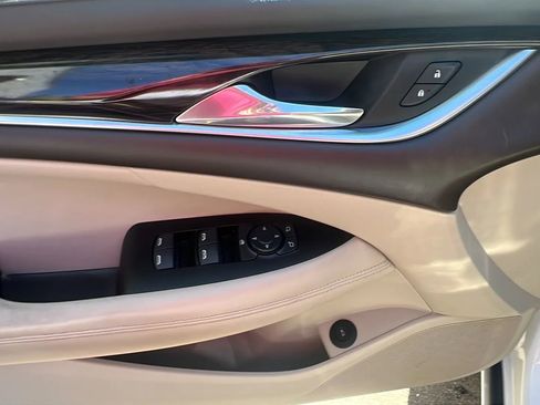 Used 2017 Buick LaCrosse Preferred image 23