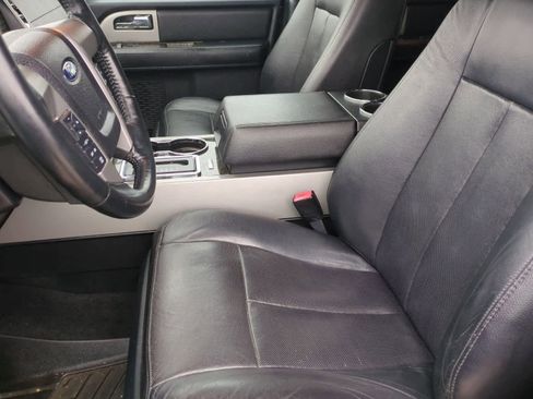 Used 2015 Ford Expedition Limited w/ Equipment Group 301A image 16