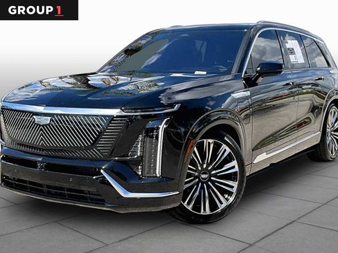 Used 2026 Cadillac Vistiq Premium Luxury AWD/4WD image 1