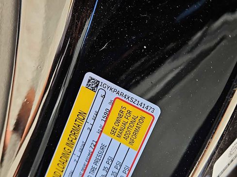 Used 2025 Cadillac XT6 Luxury FWD image 25