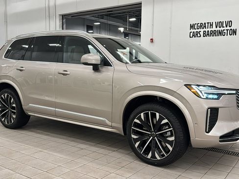 New 2026 Volvo XC90 T8 Plus w/ Protection Package Premier image 3