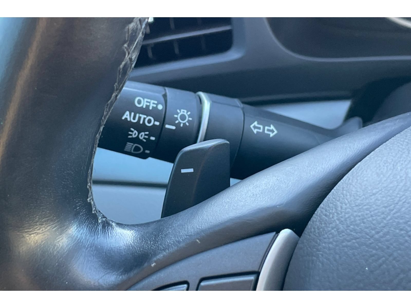 Used 2020 Acura ILX w/ Technology Package FWD image 36