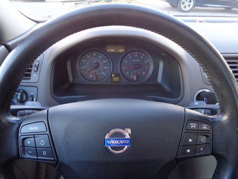 Used 2009 Volvo S40 2.4i image 32