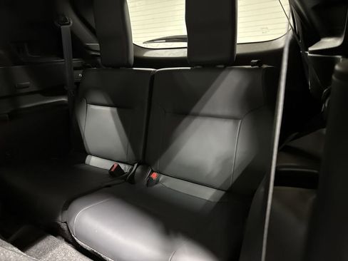 Used 2024 Mitsubishi Outlander SE FWD image 25