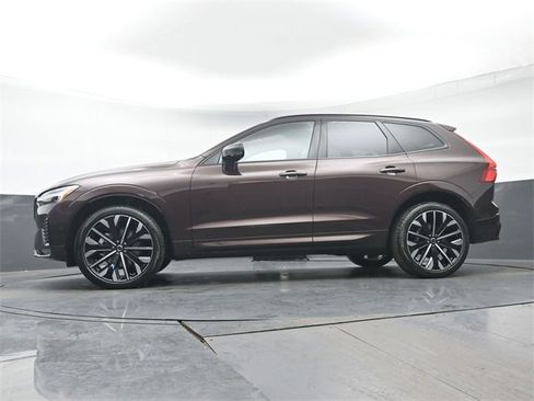 Used 2026 Volvo XC60 B5 Ultra w/ Protection Package Premier image 35
