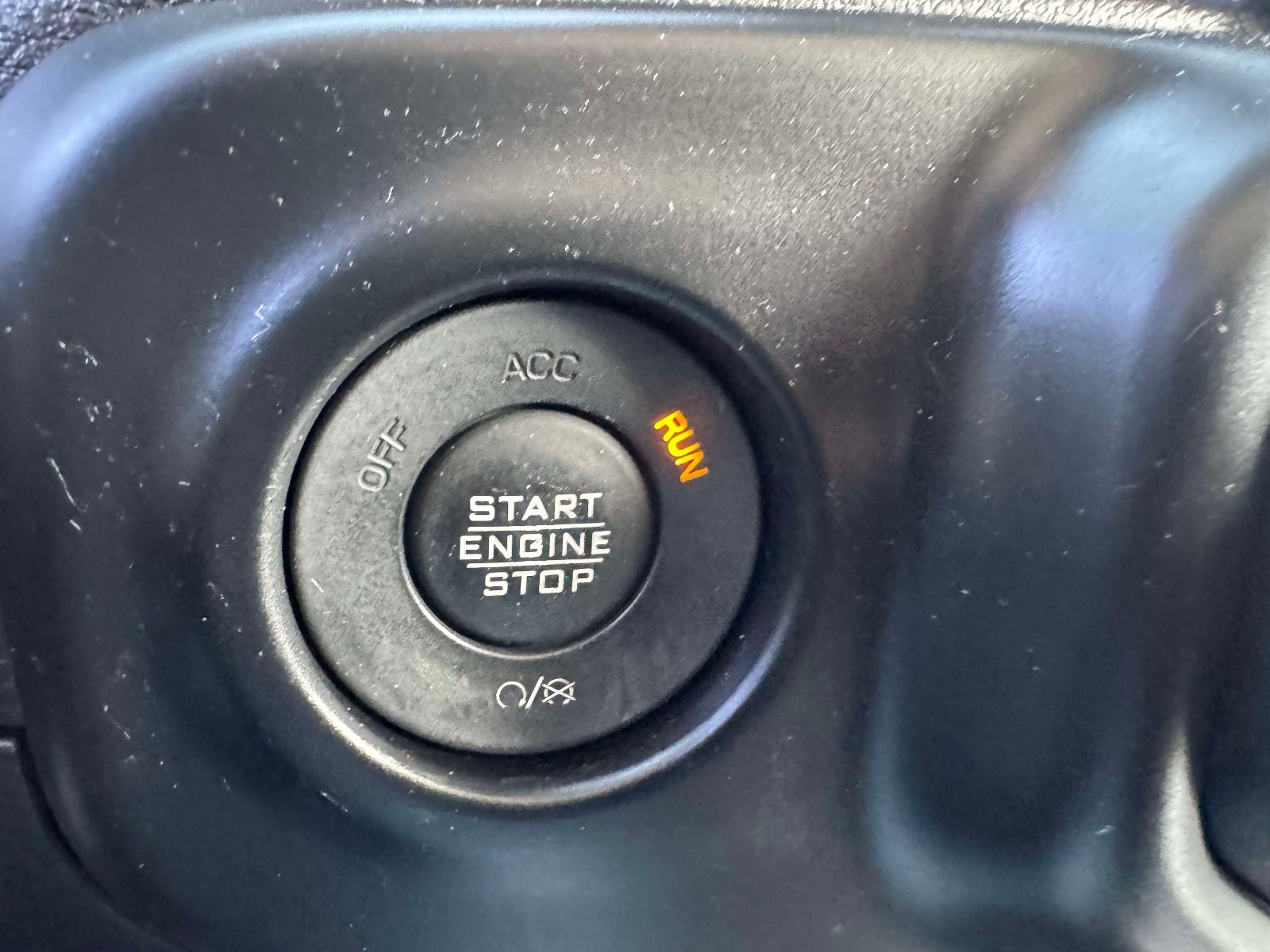 Used 2021 Jeep Wrangler Unlimited Sahara w/ Dual Top Group AWD/4WD image 34