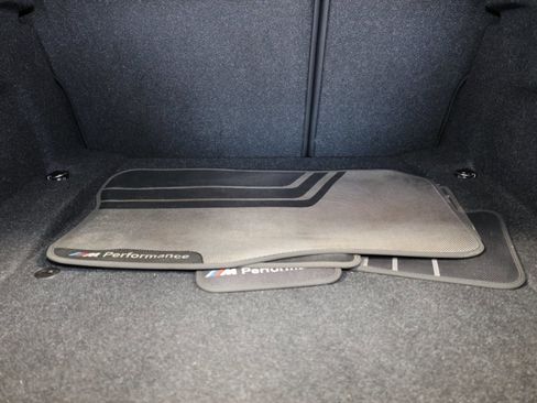 Used 2019 BMW M4 CS w/ Executive Package image 17