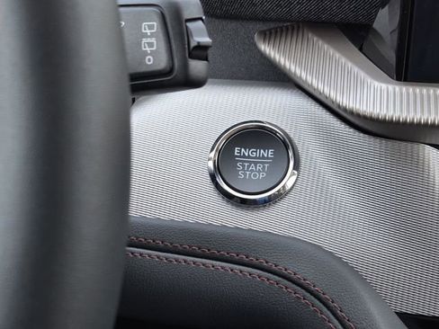 New 2026 Ford Explorer Active AWD/4WD image 17