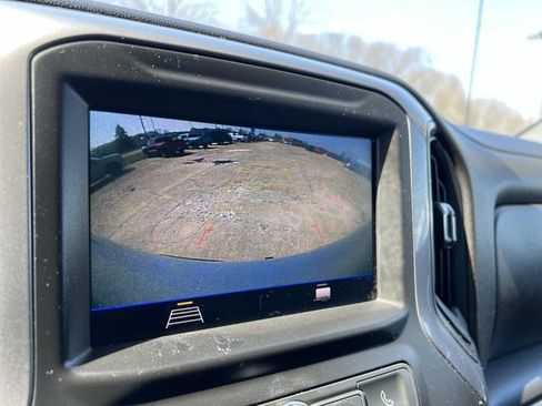 Used 2021 Chevrolet Silverado 1500 Custom Trail Boss w/ LPO, Dark Essentials Package image 15