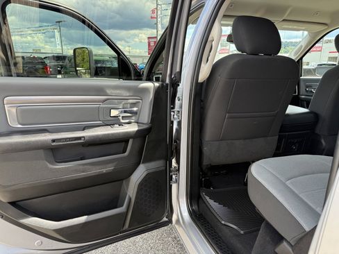 Used 2023 RAM 1500 Classic SLT w/ Trailer & Traction Group image 26