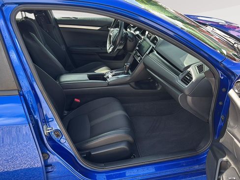 Used 2019 Honda Civic Sport image 16