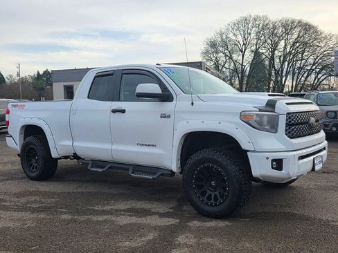 Used 2018 Toyota Tundra SR5 image 37