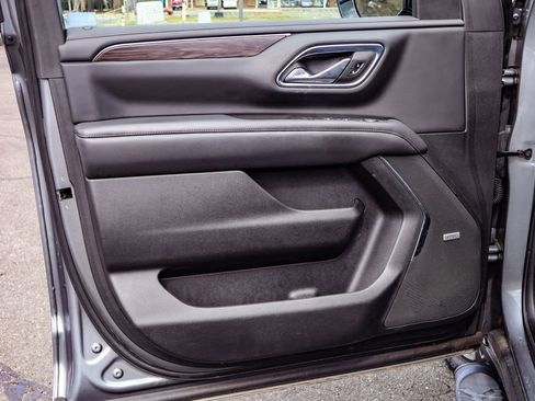 Used 2022 Chevrolet Tahoe Z71 image 41