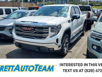 Used 2023 GMC Sierra 1500 SLT w/ SLT Premium Package