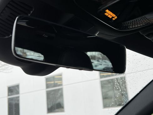 Certified 2025 Mercedes-Benz C 300 Sedan image 27