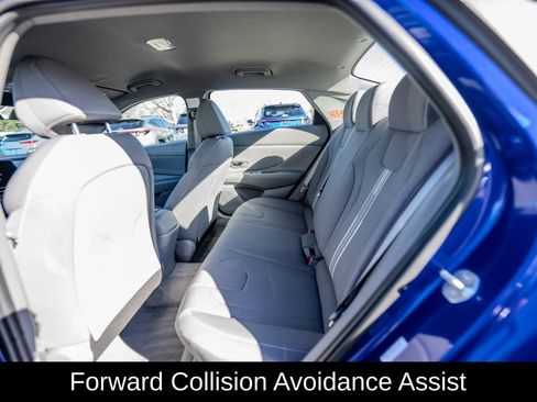 Certified 2023 Hyundai Elantra SEL w/ Convenience Package image 14