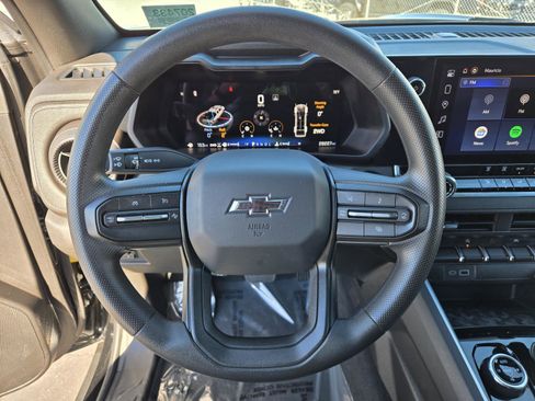 Used 2024 Chevrolet Colorado Trail Boss w/ Advanced Trailering Package image 15