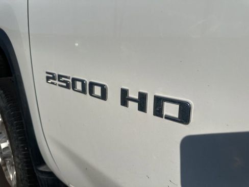 Used 2023 Chevrolet Silverado 2500 LT w/ Convenience Package image 19