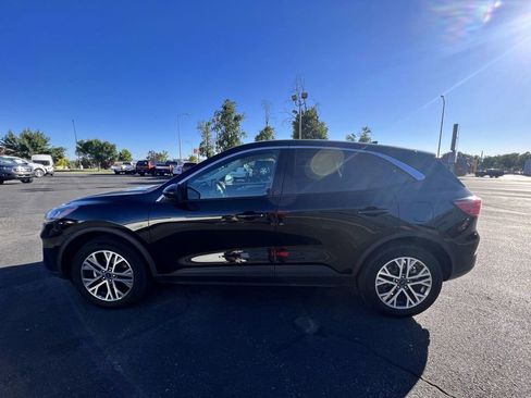 Used 2022 Ford Escape SEL image 4