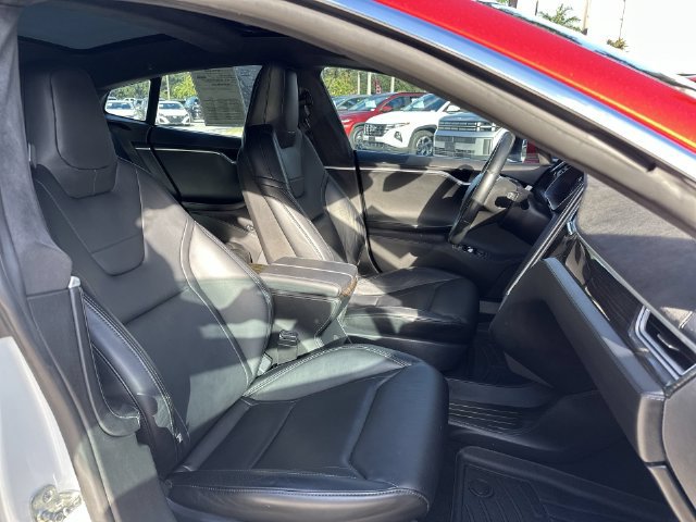 Used 2015 Tesla Model S 85D AWD/4WD image 29