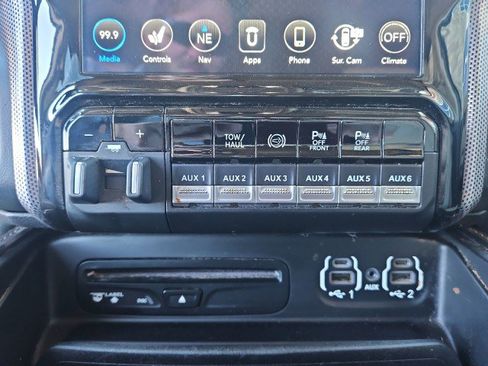 Used 2019 RAM 2500 Limited image 23