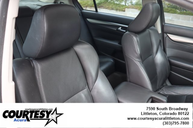 Used 2012 Acura TL w/ Technology Package FWD image 33