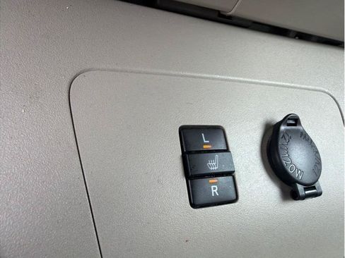 Used 2011 Toyota Prius Four w/ Solar Roof Pkg FWD image 20