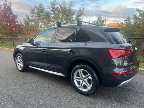 Used 2018 Audi Q5 2.0T Premium image 5