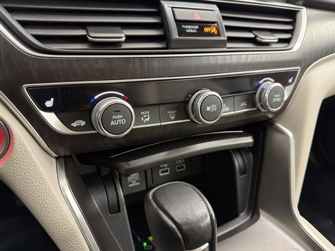Used 2021 Honda Accord EX-L image 31