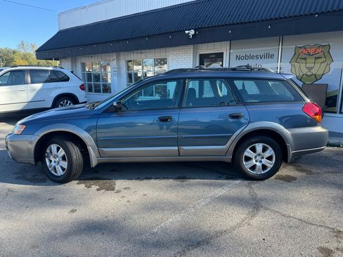 Used 2005 Subaru Outback 2.5i image 3
