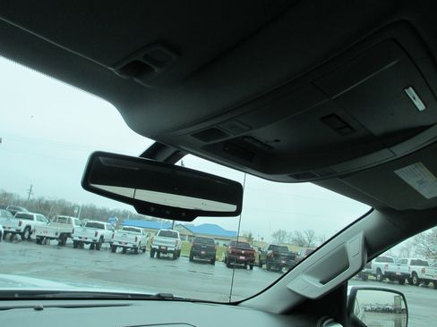 Used 2015 GMC Sierra 1500 SLT w/ Suspension Package, Off-Road image 25