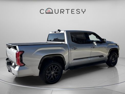 Used 2022 Toyota Tundra Platinum image 7