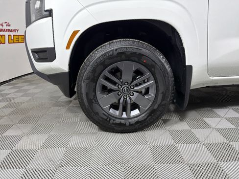 New 2026 Nissan Frontier SV w/ SV Convenience Package image 10
