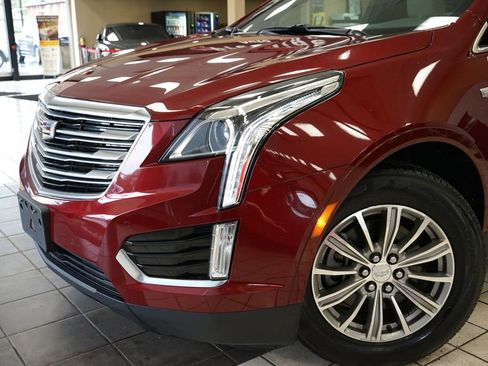 Used 2017 Cadillac XT5 Luxury w/ Driver Awareness Package AWD/4WD image 22