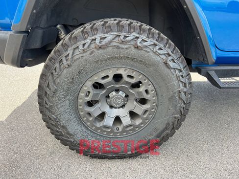 Used 2021 Jeep Wrangler Unlimited Rubicon AWD/4WD image 18