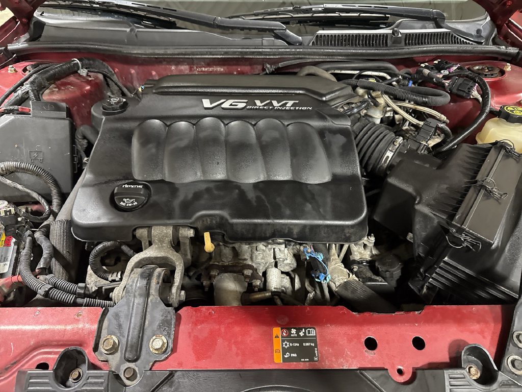 Used 2013 Chevrolet Impala LT w/ LT Sunroof Package FWD image 24