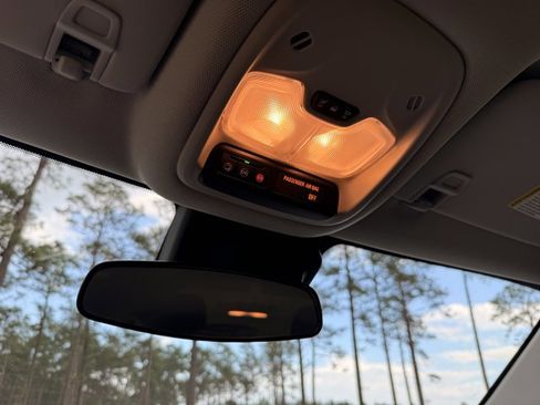 Used 2023 Chevrolet TrailBlazer LS image 25