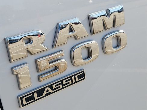 Used 2019 RAM 1500 Lone Star image 11