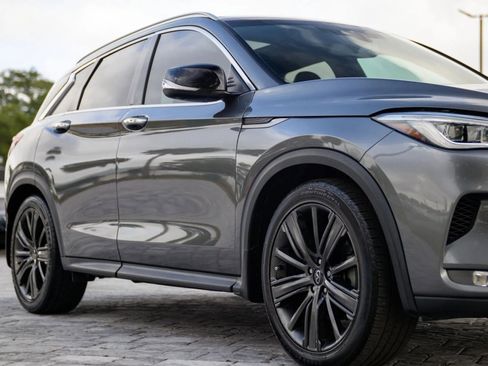 Used 2020 INFINITI QX50 Essential w/ Edition 30 Package FWD image 3
