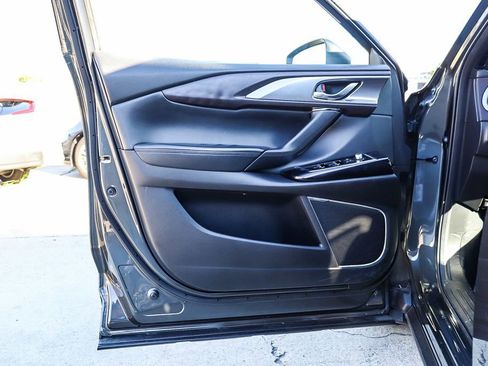 Used 2018 MAZDA CX-9 Grand Touring image 25