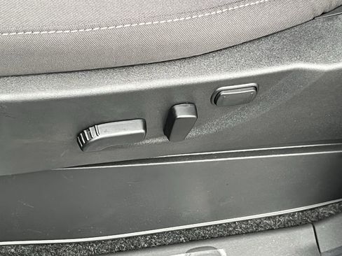 New 2026 Nissan Frontier SV w/ SV Convenience Package image 14