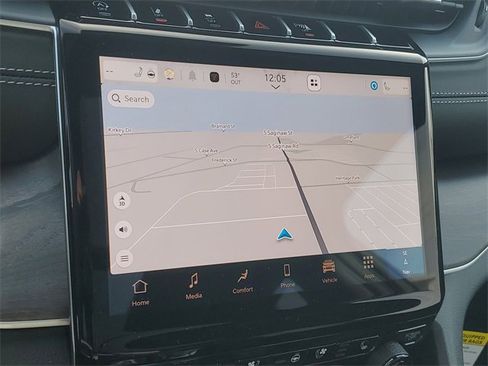 New 2025 Jeep Grand Cherokee Limited w/ Luxury Tech Group II image 26